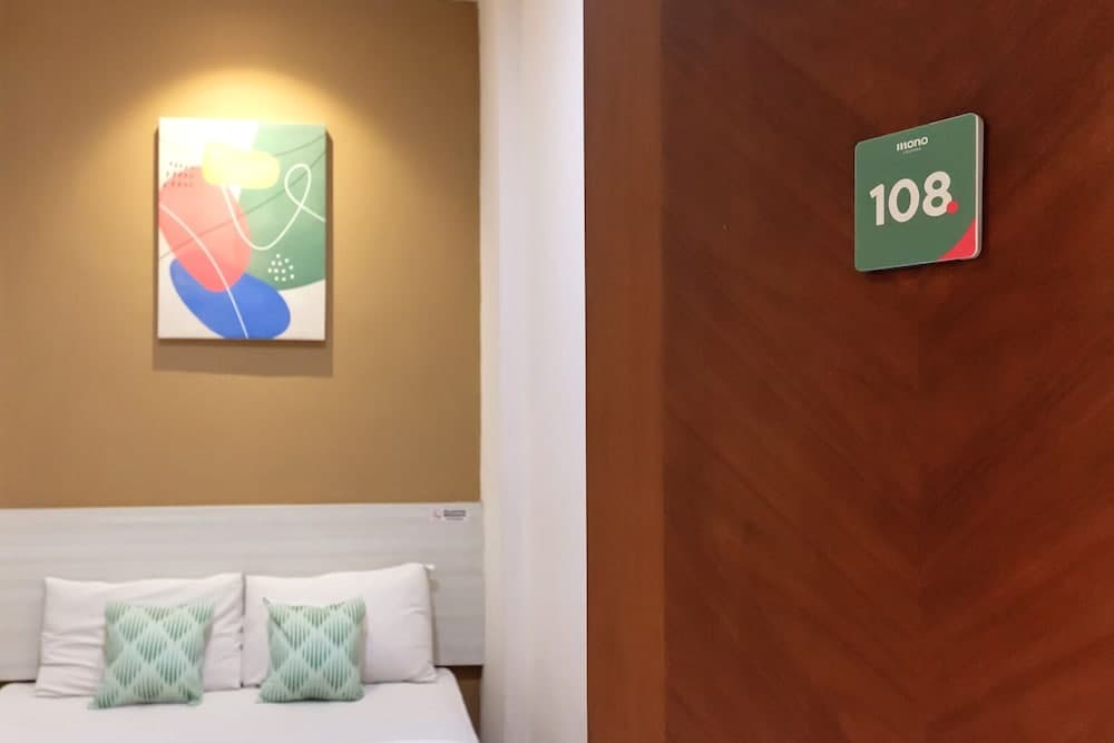 Mono Coliving Kertajaya, Surabaya