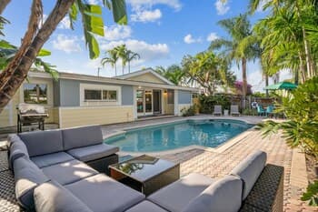 Kasa Las Palmas Pompano Beach