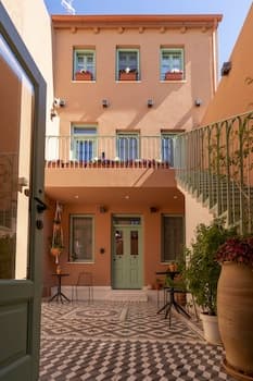 SARTORI CONCEPT HOTEL