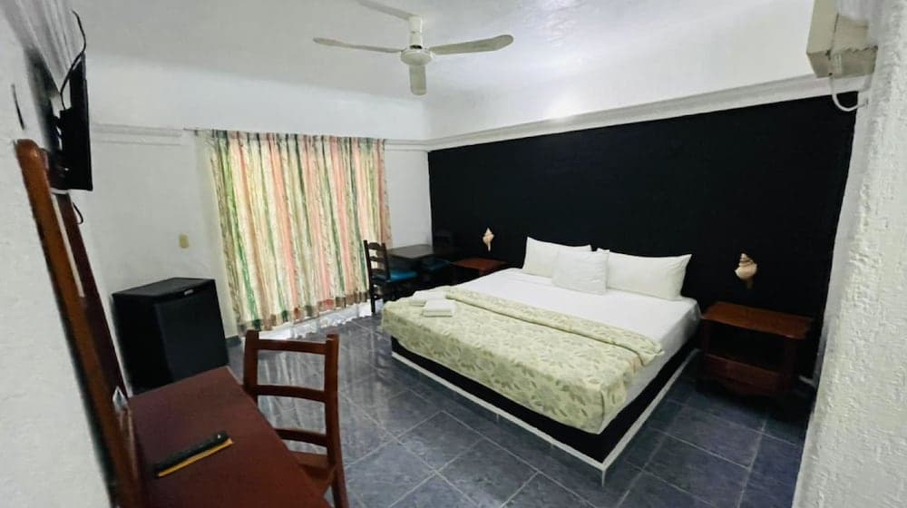 Maya del Carmen Hotel