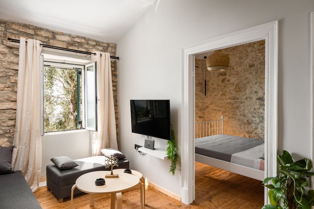 The Greystone House by Konnect, Views to the Sea