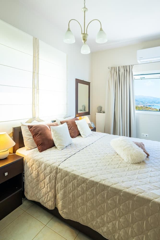 Diamond View Luxury on Your way to VAI Sitia