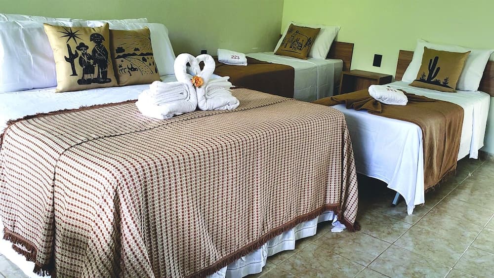 Rangel Village - Hotel Fazenda Pedra Do Rodeadouro