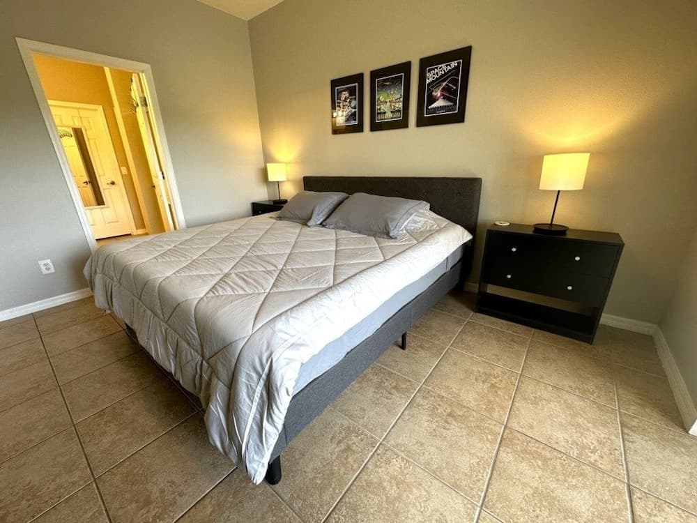 Only 10 Minutes From Disney 3bd Family Home 3 Bedroom Condo