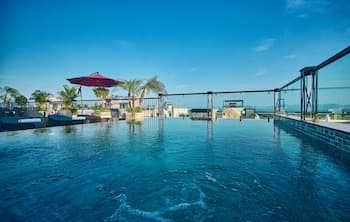 The Yen Residences Halong