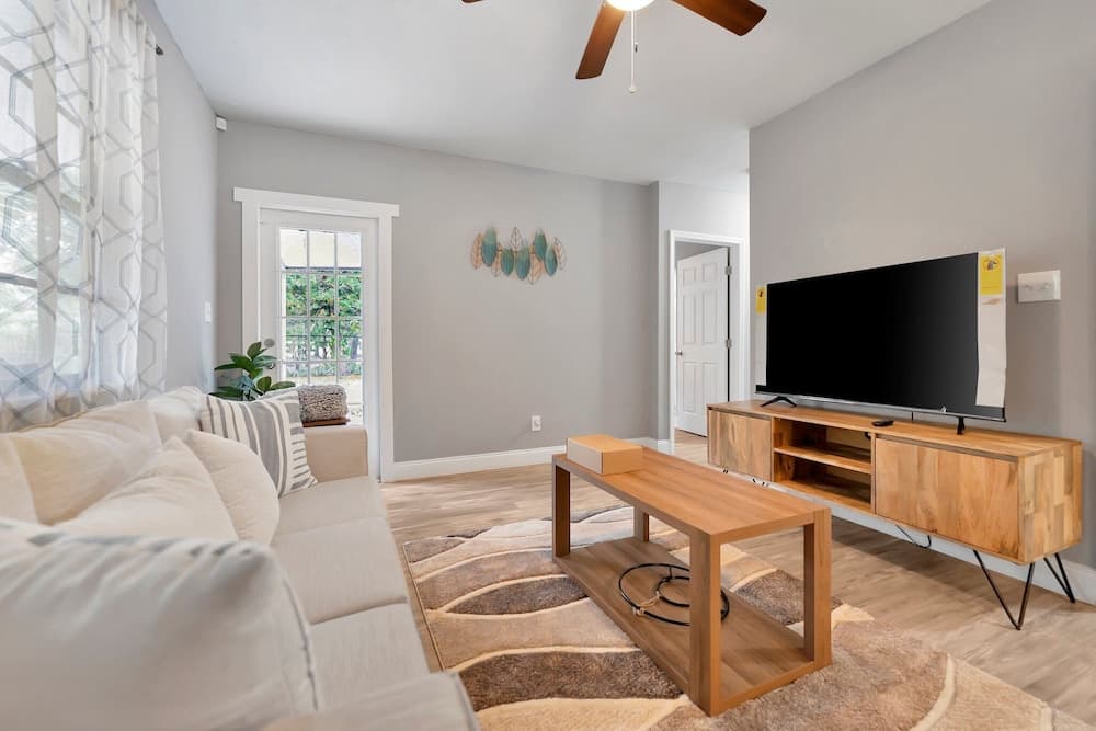 Tampa Family Bungalows