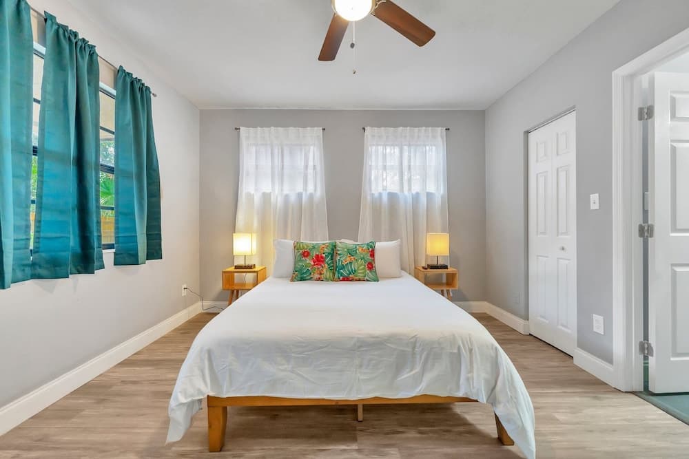 Tampa Family Bungalows