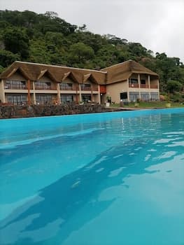 Joma Adventure Lodge