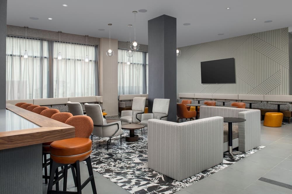 Residence Inn By Marriott New York Queens