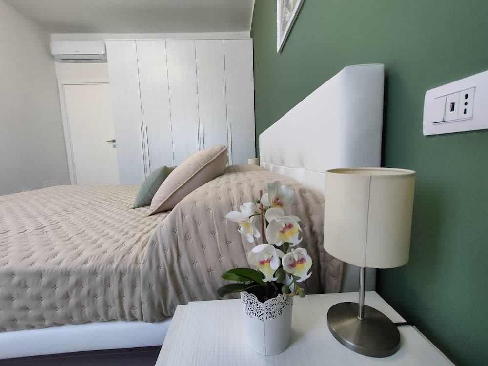 Beautiful Incentrho 2