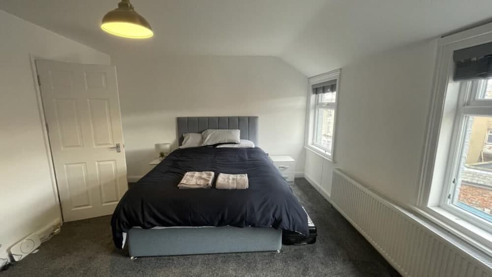 House Located Centrally for up to 8 Guests