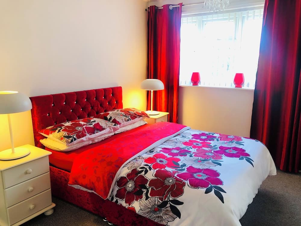 Lovely and Affordable House Closer to the sea