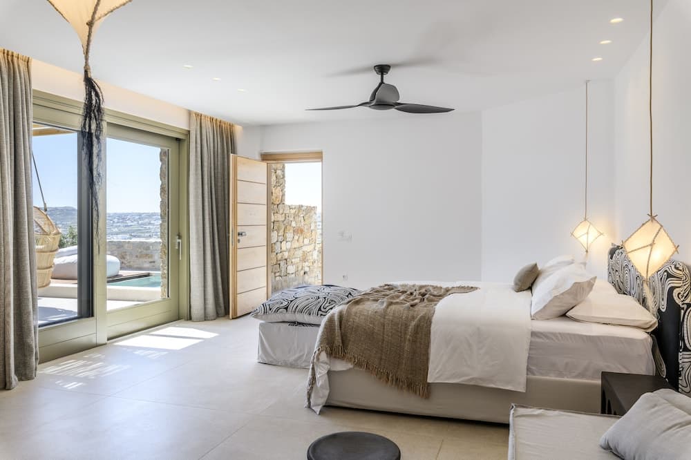 Nasta Suites & Villas Intentional Living Mykonos