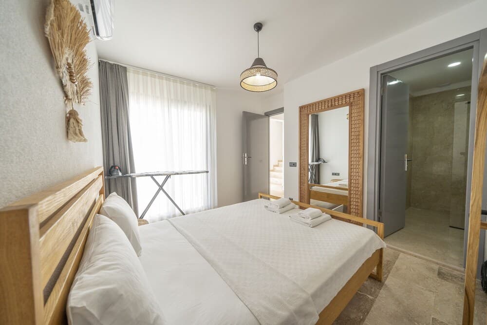 3 Bedroom Villa With Private Pool 10 Minutes Away From Yalikavak