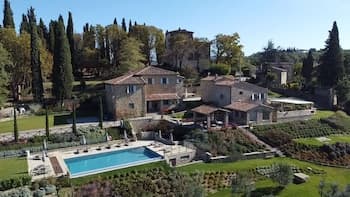 Chimera Tuscany Resort