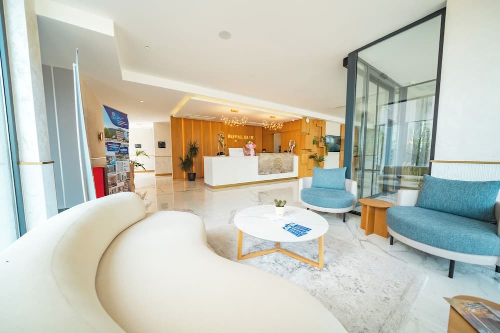 Royal Blue Resort & Residence