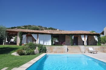Villa Spargi Sea View & Swimming Pool