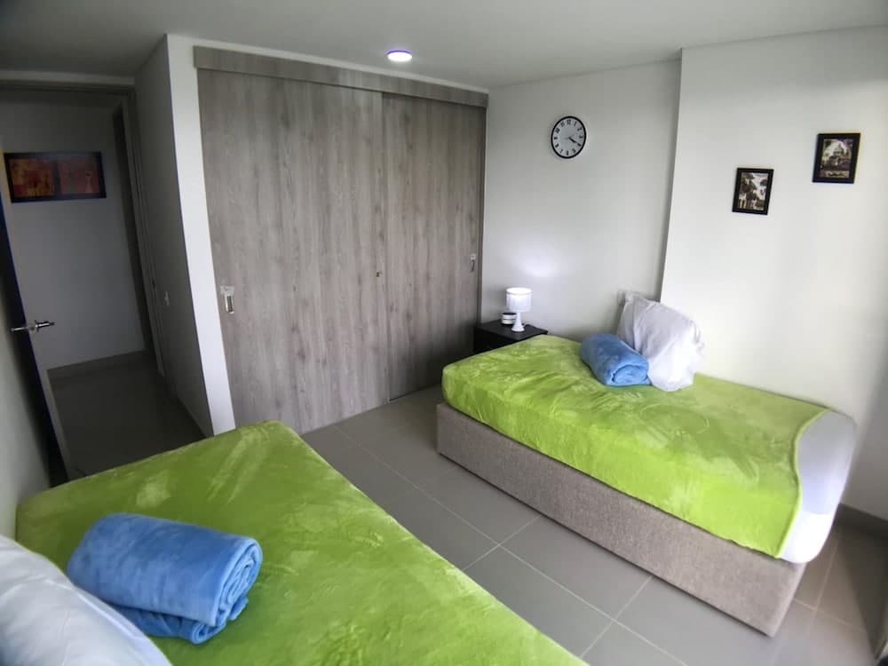 New Apartment Ocean Drive Beach House