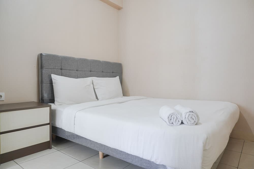 Nice And Strategic 2Br At Green Bay Pluit Apartment