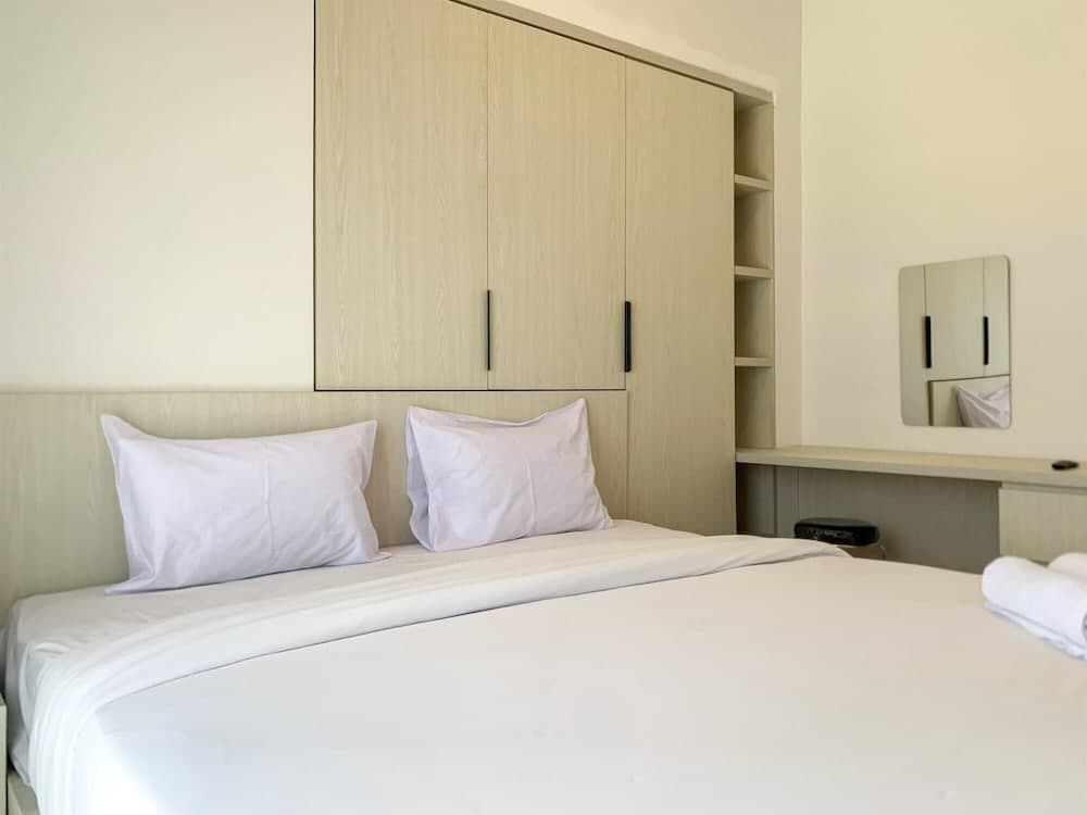 Comfort Strategic 2Br Apartment At Tokyo Riverside Pik 2