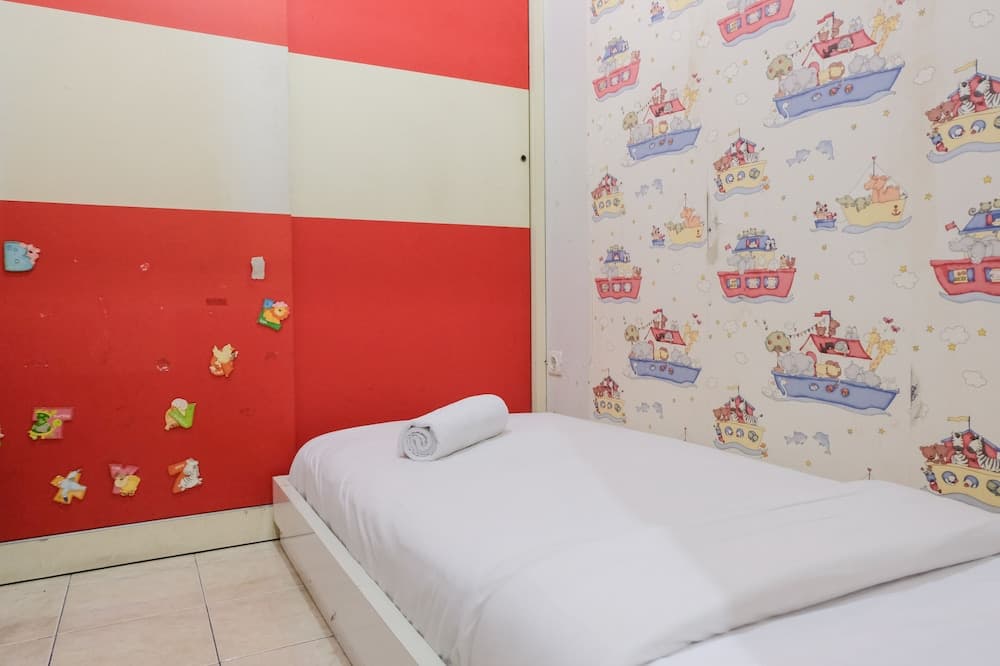 Homey 2Br Apartment At The Edge Bandung