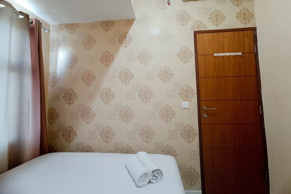 Elegant Designed And Comfy 2Br At Vida View Apartment