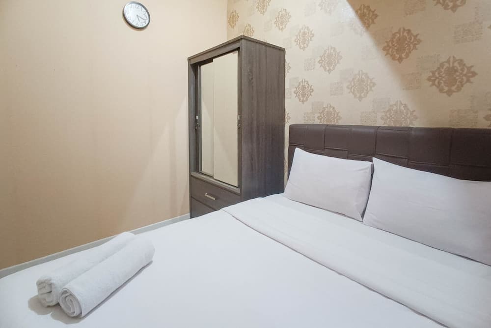 Elegant Designed And Comfy 2Br At Vida View Apartment