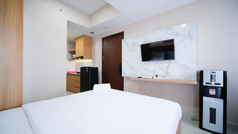 Best Choice And Comfy Studio At Grand Dharmahusada Lagoon Apartment