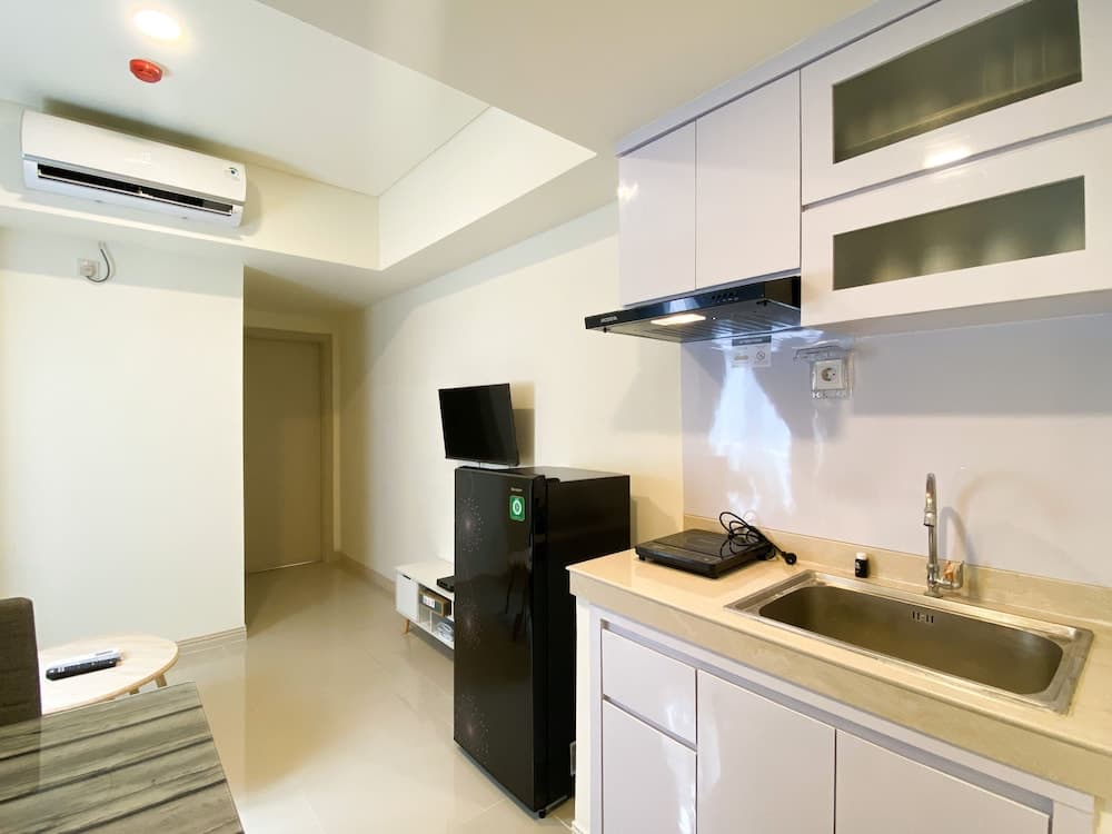 Good Deal And Homey 2Br Meikarta Apartment