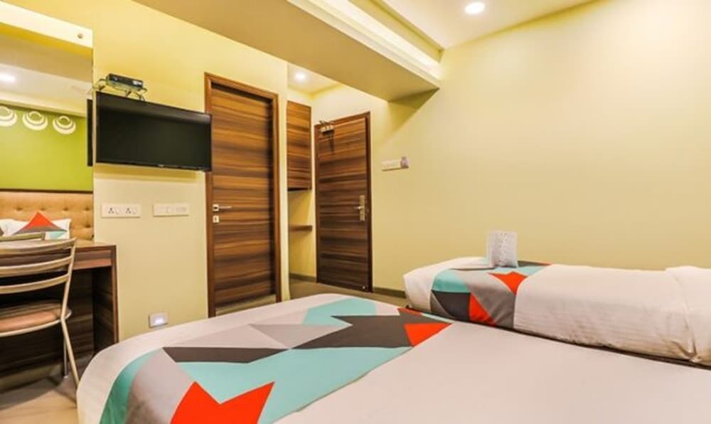 Fabhotel Landmark Residency