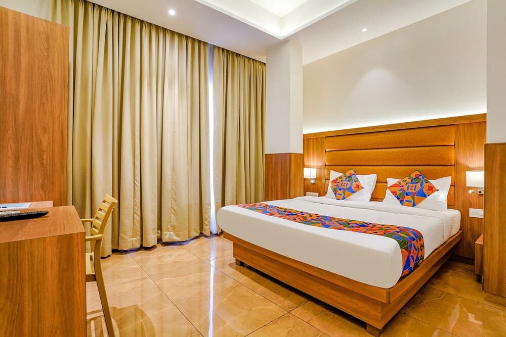 Fabhotel Prime Landmark Aura