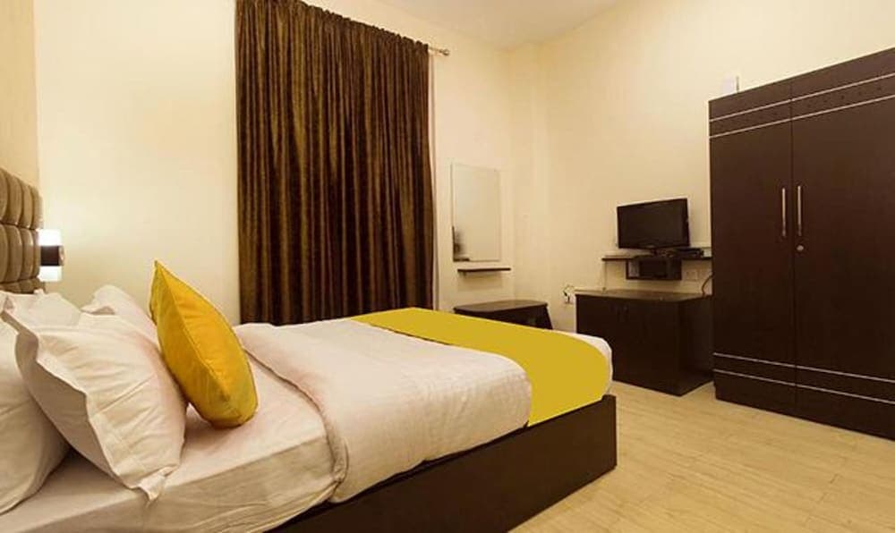 Fabhotel Sonamla Retreat