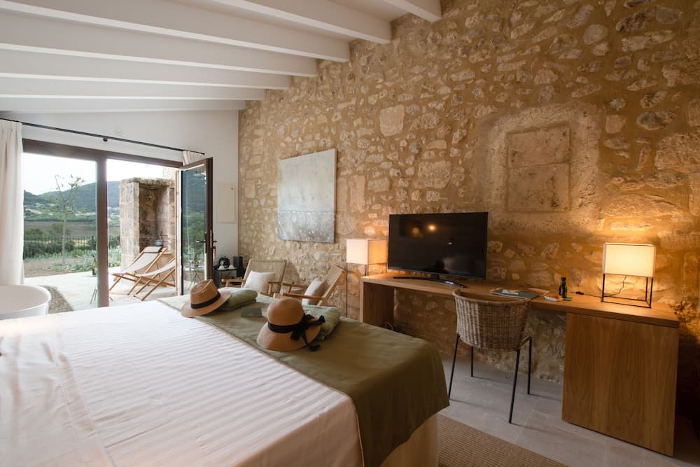 Treurer Olive Grove & Grand House - Adults Only