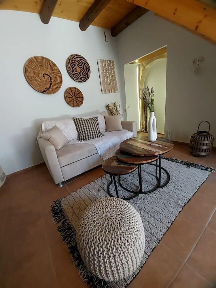 Impeccable 1-bed House in Heraklion