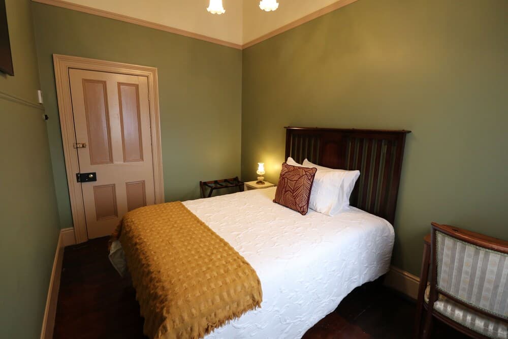 The Exchange Beaconsfield - Offering Heritage Accommodation