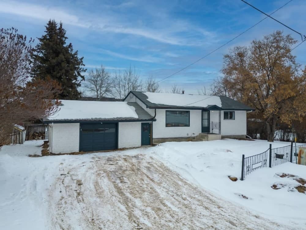 The Malibu No Service Fees 2 Min to Lake BBQ