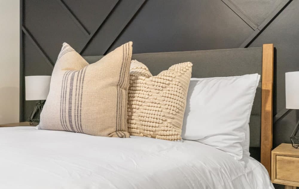 Nordic Village No Service Fees Balcony BBQ