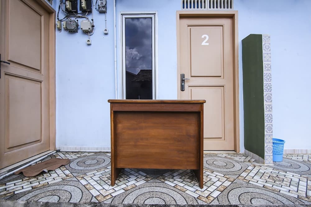 OYO Life 90433 Serasi Kost