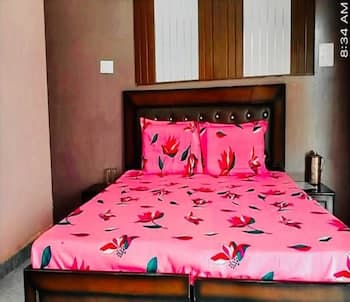 Shivay Kingdom Eco Cottage And Huts