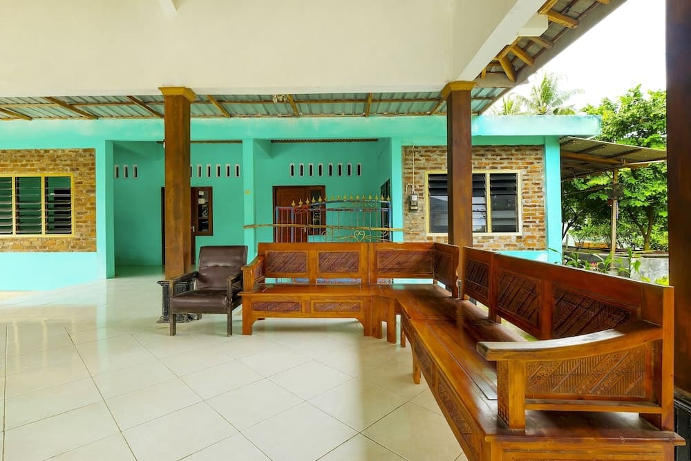 OYO Homes 91119 Desa Wisata Brajan