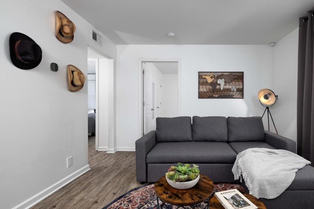 Stylish and Spacious 2BD Apt Near Music Row