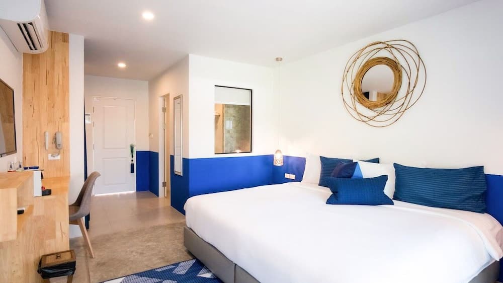 KRAAM Silhouette Hotel and Cafe Phuket