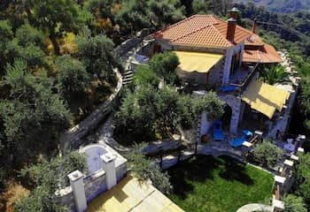 Barbarella Deluxe Maisonette