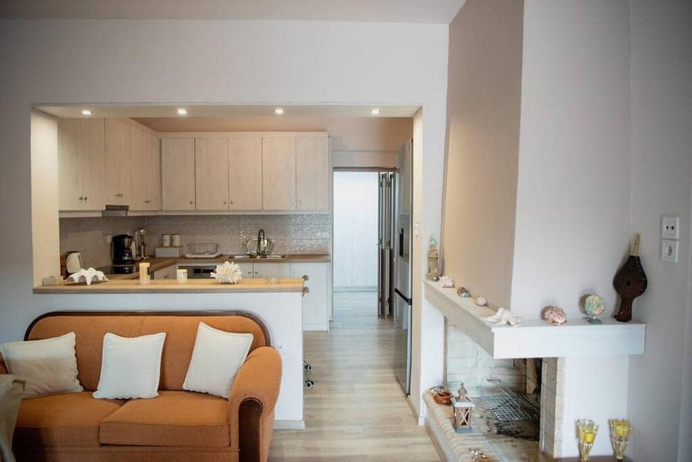 Betty s 4 Seasons in Agria