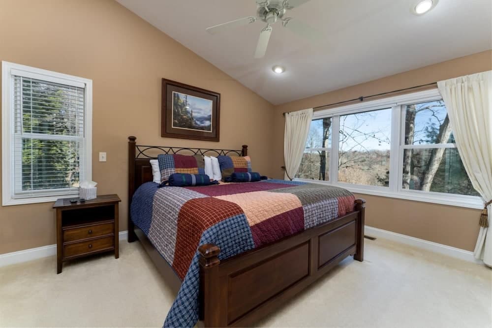 Bearly Ruffin It in Brevard