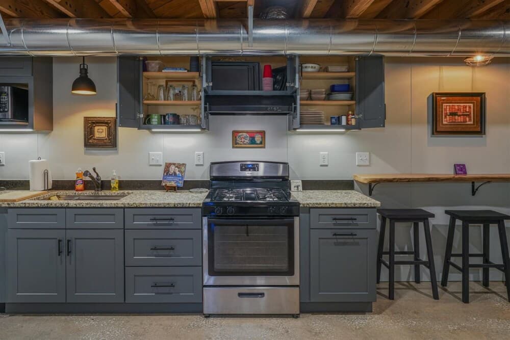 JB s Place in Brevard