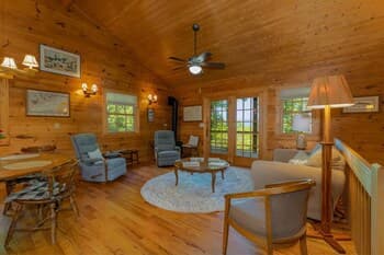 Mai s Rock in Brevard