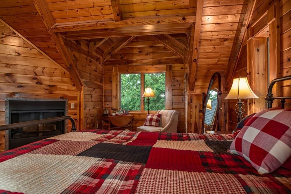 Private Mountaintop Cabin