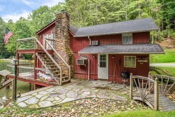 Pops Place in Pisgah Forest