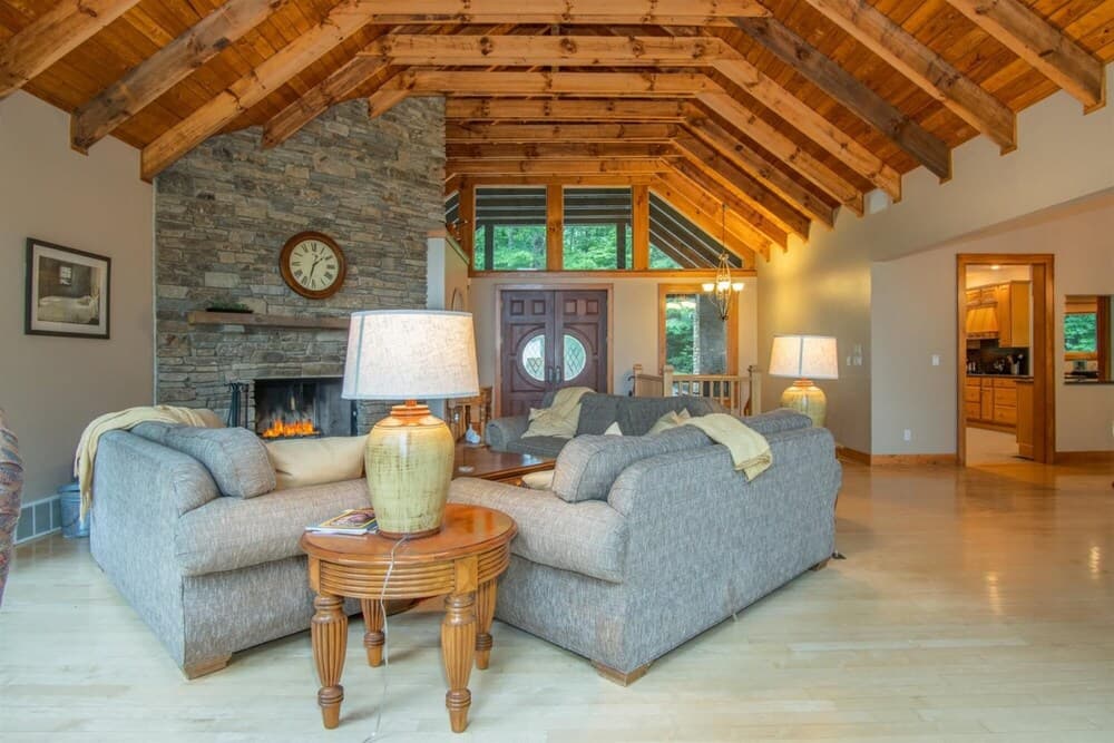 Spanish Oak Magic in Cedar Mountain